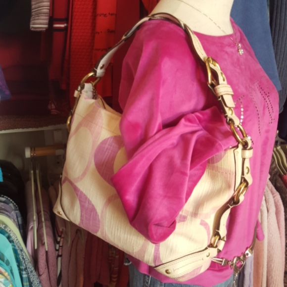 COACH Carly ♡ Gold Canvas|Leather Pinks|Cream Tonal "C" Medium Hobo Shoulder Bag - Picture 10 of 16